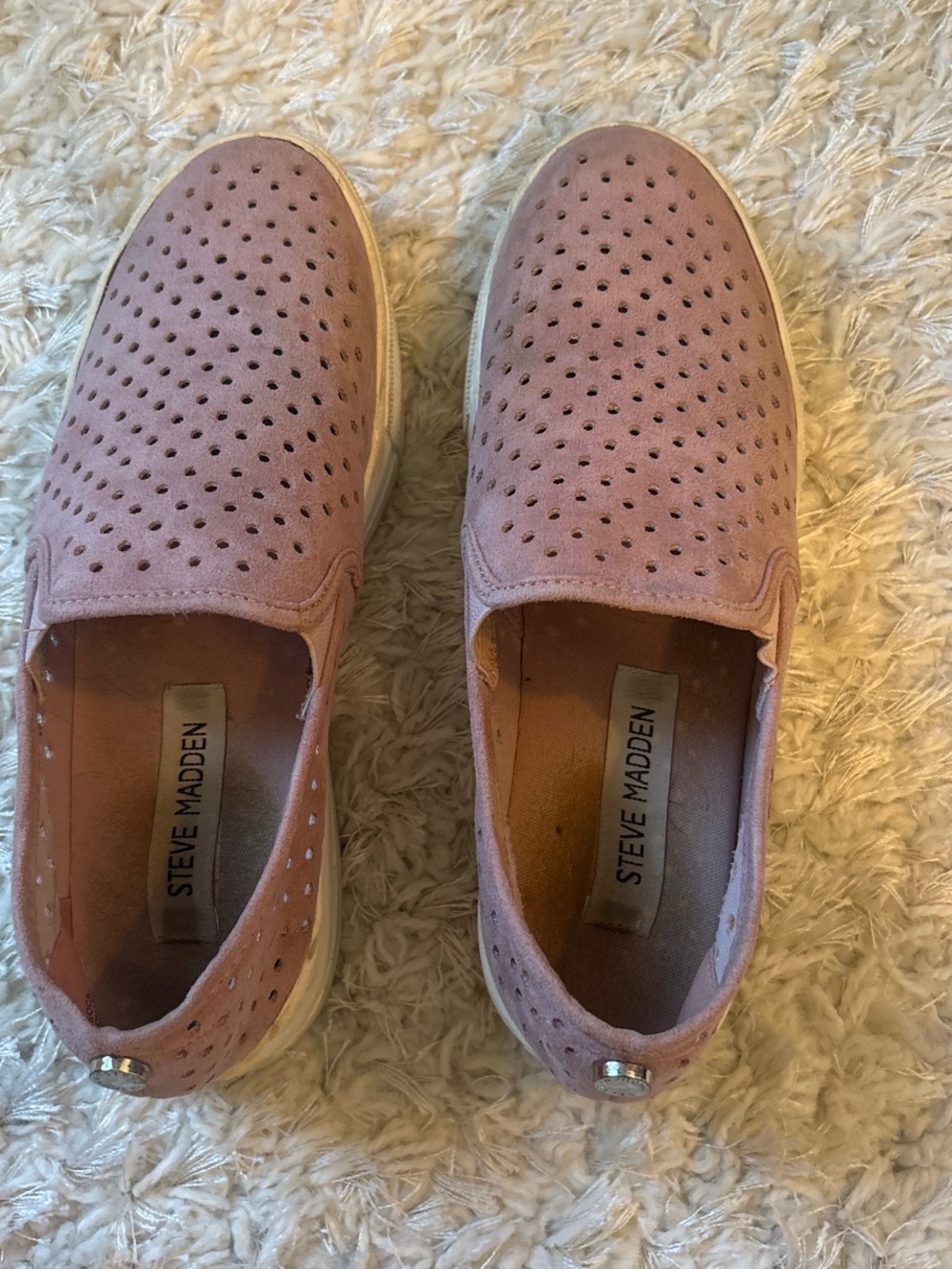 Steve Madden Perforated Slip-On Suede Mules in Dusty Pink - Picture 2 of 3